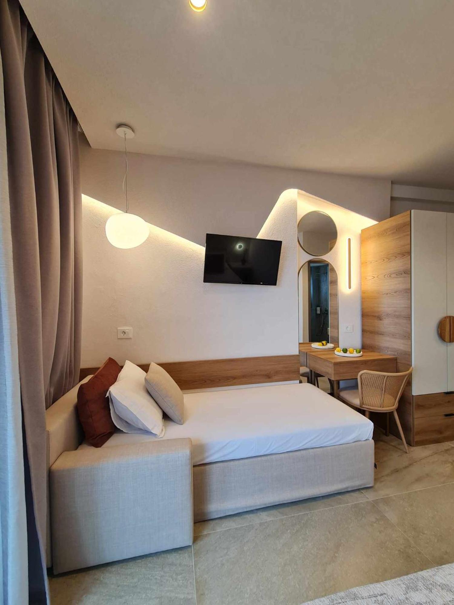 Anna Beach Suites Limenaria  Buitenkant foto