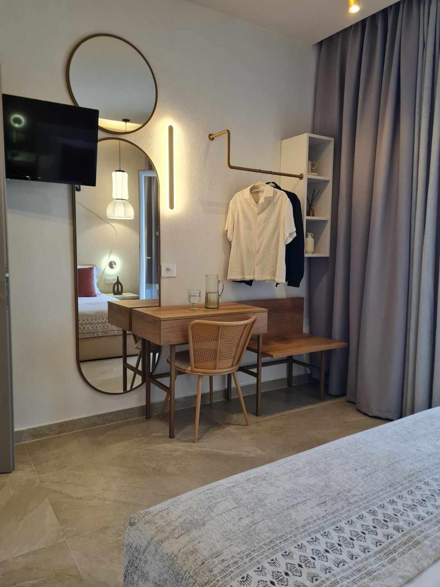 Anna Beach Suites Limenaria  Buitenkant foto
